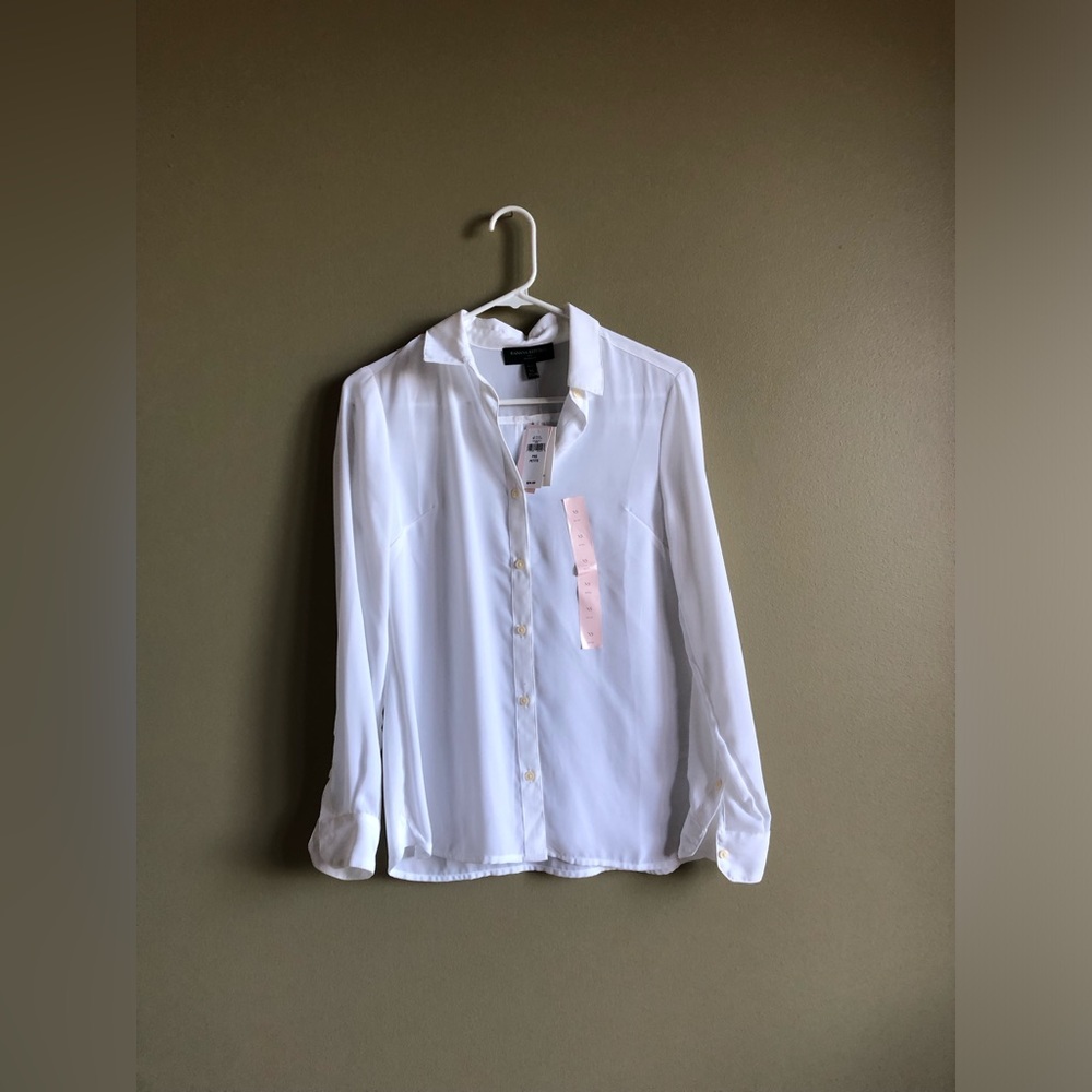 NWT Banana Republic Sheer White Cream Collar Button-up Size XS Petite